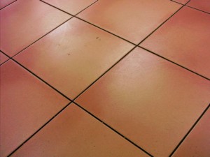 Pose et installation de plancher de céramique, marbre, porcelaine, ardoise et mosaïque à Laval, Montréal, St-Jérôme, Blainville, Terrebonne, Brossard, Longueuil, sur la Rive-Nord et la Rive-Sud de Montréal